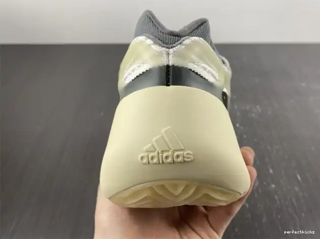 Adidas Salt 700 Fade ID1674 V3 Yeezy 0701